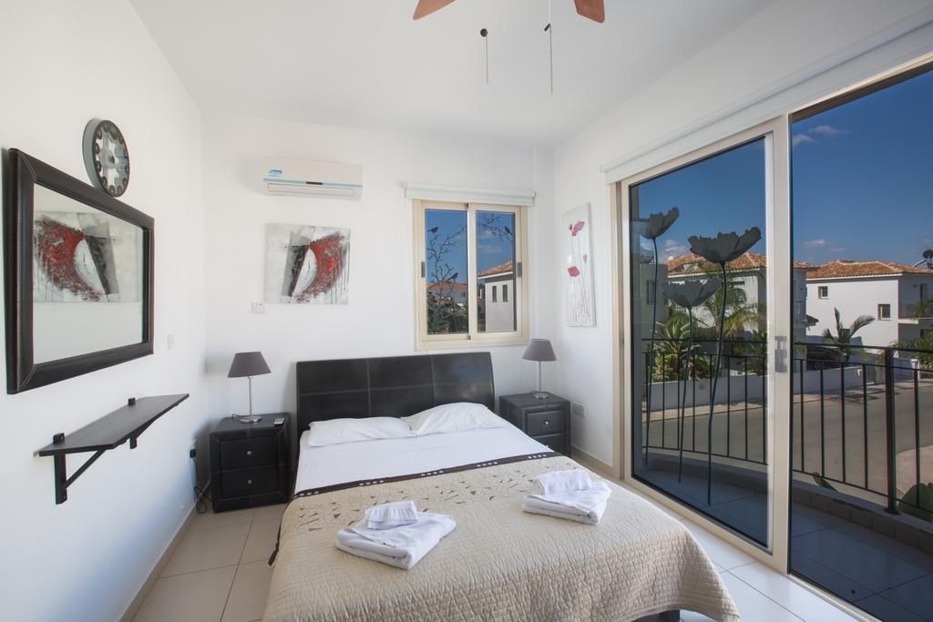 Palm Villa 17 Protaras Oda fotoğraf