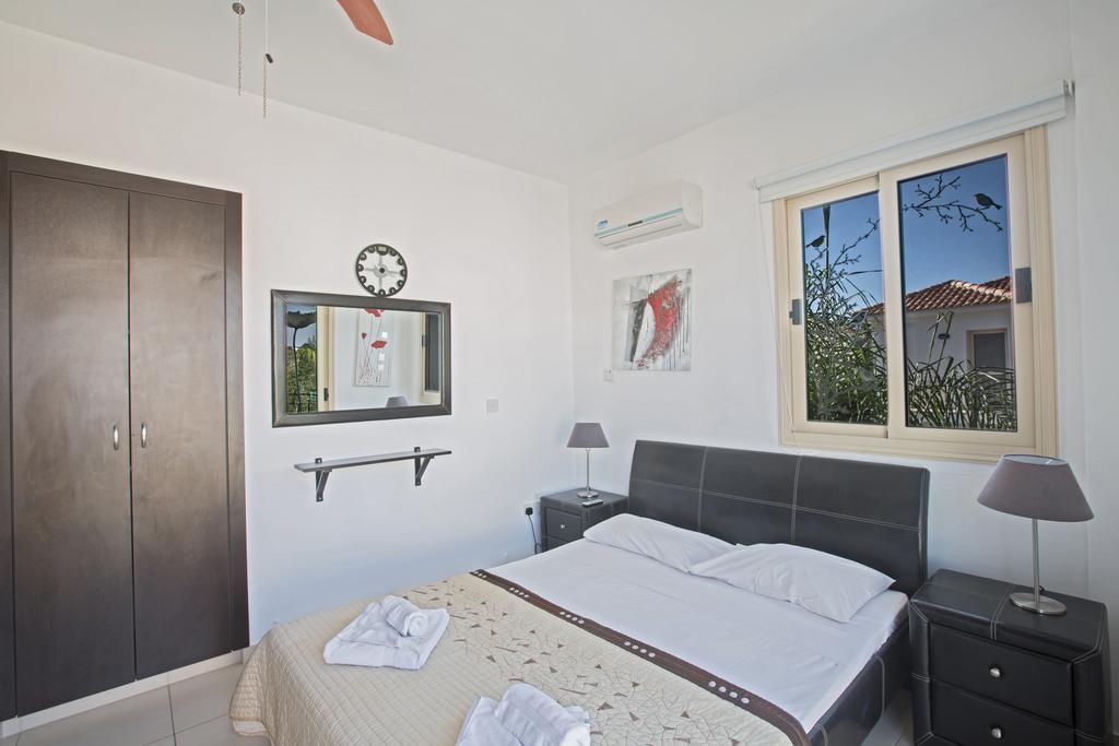 Palm Villa 17 Protaras Oda fotoğraf